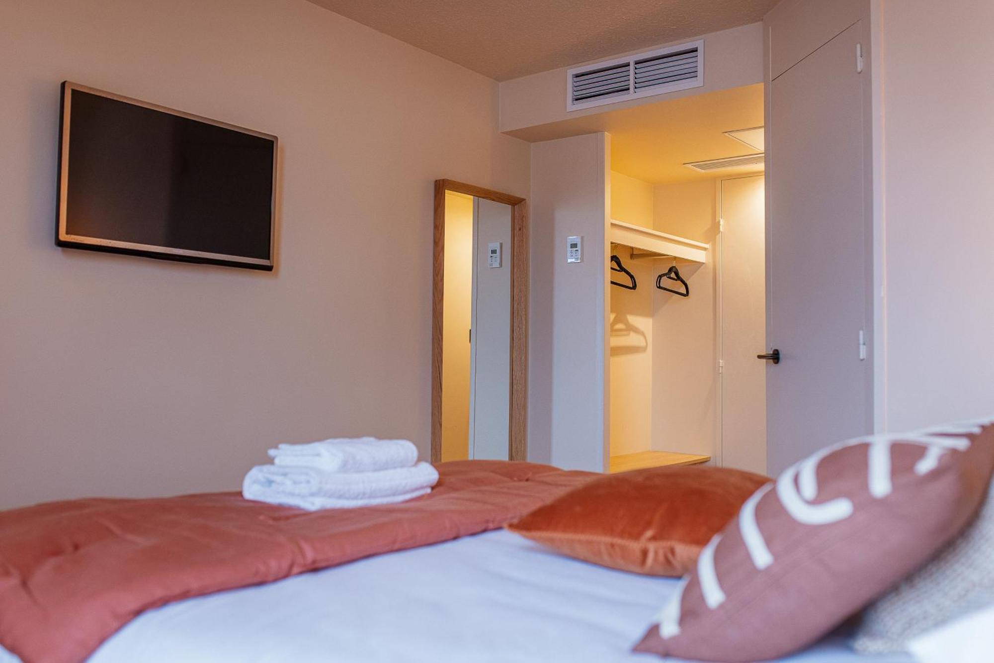 Hotel Bhoma Troyes La Chapelle-Saint-Luc Exterior photo