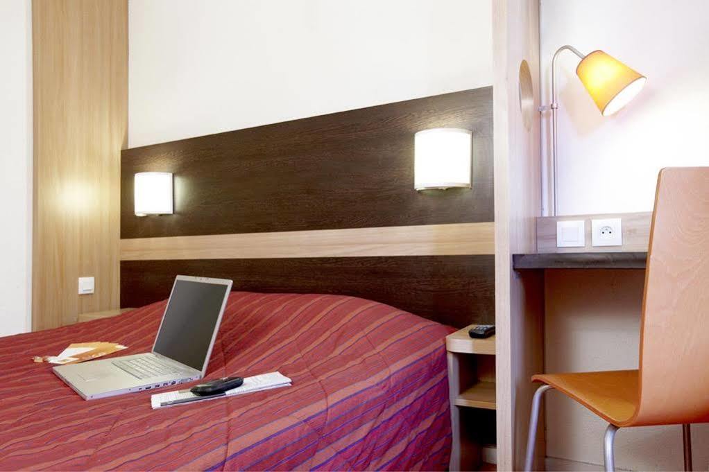 Hotel Bhoma Troyes La Chapelle-Saint-Luc Exterior photo